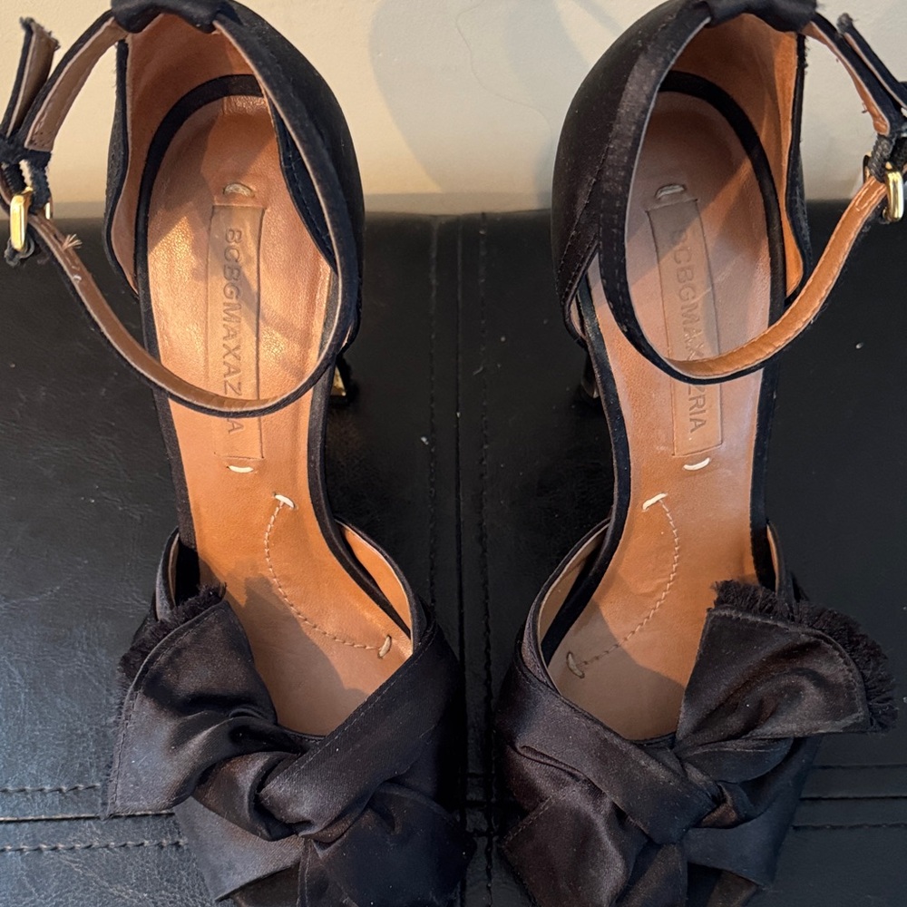 BCBG MaxAzria Black Bow Heels